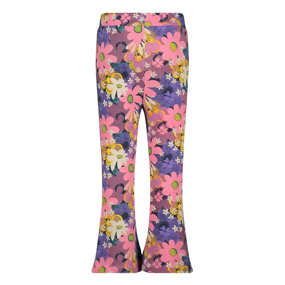 Flared Broek Rolling into Spring