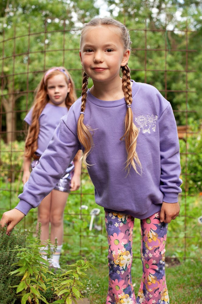 Flared Broek Rolling into Spring