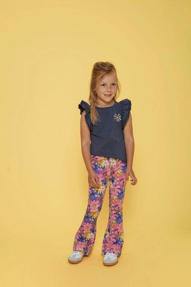 Flared Broek Rolling into Spring